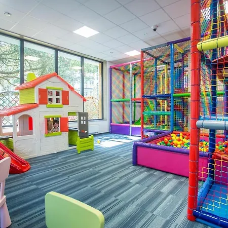 Holenderski Feniks アパート