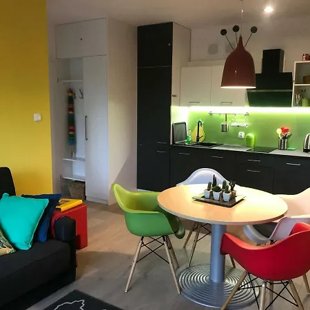 アパート Holenderski Feniks コウォブジェク